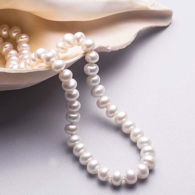 Natural Freshwater Pearl Necklace 