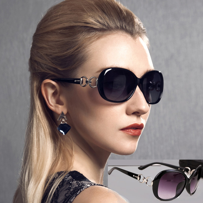 Polarized Ladies Sunglasses with Bonus Case (Black)