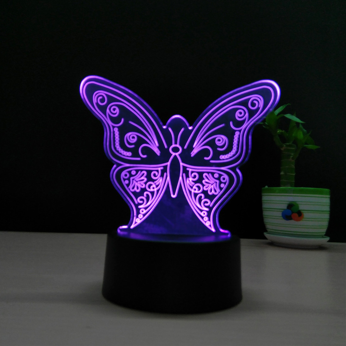 3D Butterfly LED Colour-Changing Night Light Lamp