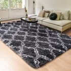 Soft Bedroom/Living Room Comfortable Shag Rug (140 x 200, Black Lattice)